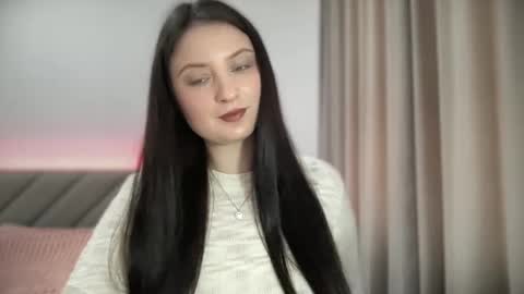 locaalis1 online show from March 8, 2025, 2:19 pm