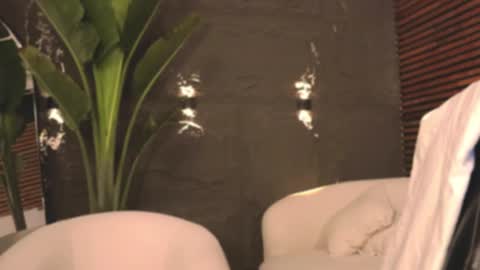 logan_varela online show from February 26, 2025, 4:03 am