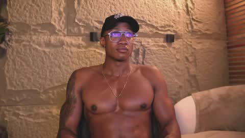 logan_varela online show from March 12, 2025, 10:39 pm