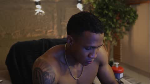 logan_varela online show from October 2, 2025, 10:06 pm