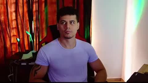 Snapshot of loganandrwz chatting on February 13, 2026, 5:42 pm Loganandrwz online show from February 13, 2026, 5:42 pm