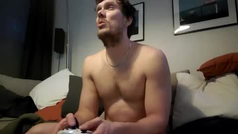 Icelandick online show from December 15, 2024, 8:15 pm