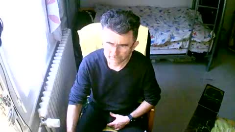 lokoum39 online show from January 17, 2026, 2:11 pm