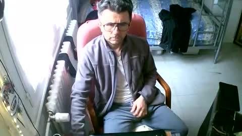 lokoum39 online show from March 16, 2026, 12:09 pm