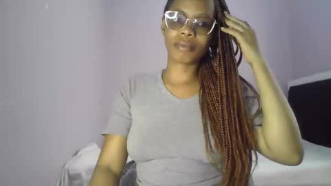 Snapshot of lola_coco chatting on March 25, 2026, 5:13 am Lola Coco online show from March 25, 2026, 5:13 am
