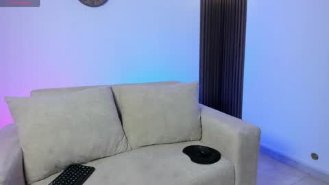 marxi love online show from May 19, 2026, 2:45 pm