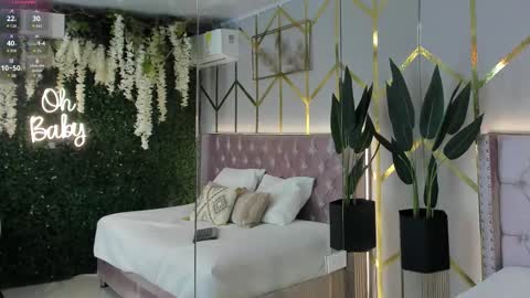 lola_saenz__ online show from February 21, 2026, 11:55 am