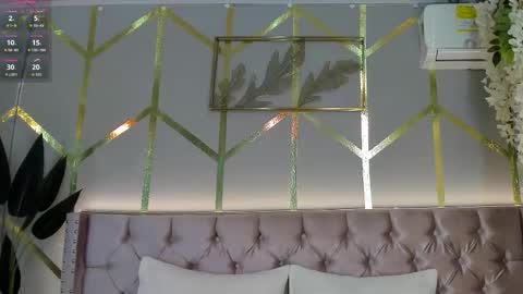 lola_saenz__ online show from March 1, 2026, 11:45 am