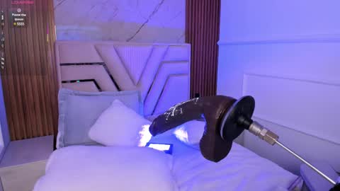 Lola Angel online show from February 25, 2025, 11:11 pm