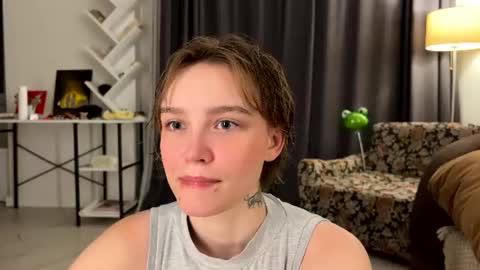 Snapshot of lolaatatee chatting on July 23, 2026, 6:17 pm lolaatatee online show from July 23, 2026, 6:17 pm