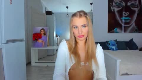 lolabani675452 online show from October 12, 2025, 12:37 pm