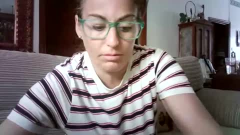 Snapshot of lolahueso chatting on February 15, 2025, 10:11 am LOLA HUESO y ERIC online show from February 15, 2025, 10:11 am