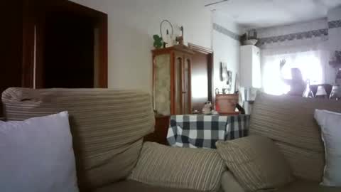 Snapshot of lolahueso chatting on March 6, 2025, 8:30 am LOLA HUESO y ERIC online show from March 6, 2025, 8:30 am