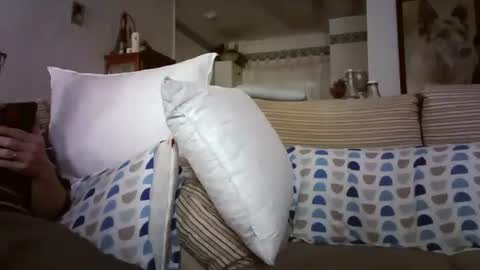 Snapshot of lolahueso chatting on March 12, 2025, 4:13 pm LOLA HUESO y ERIC online show from March 12, 2025, 4:13 pm