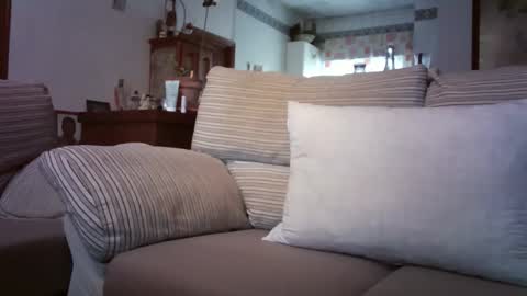 Snapshot of lolahueso chatting on December 21, 2025, 9:49 am LOLA HUESO y ERIC online show from December 21, 2025, 9:49 am