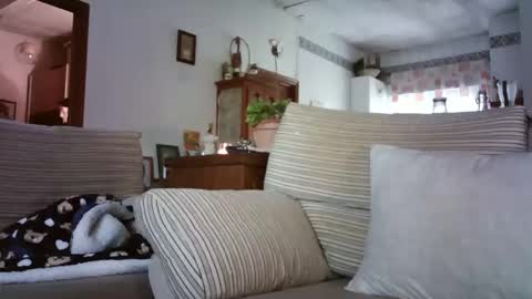 Snapshot of lolahueso chatting on February 2, 2026, 9:19 am LOLA HUESO y ERIC online show from February 2, 2026, 9:19 am