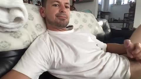 Snapshot of lolal0v3 chatting on May 19, 2026, 10:49 pm cumsquatterz online show from May 19, 2026, 10:49 pm