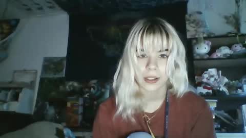 Lola Lixx online show from December 6, 2024, 12:45 am