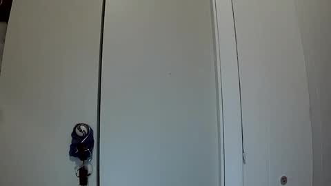 Lola Lixx online show from April 10, 2026, 5:23 am