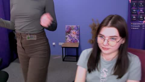 Lola pvt is OPEN online show from December 17, 2024, 3:49 pm