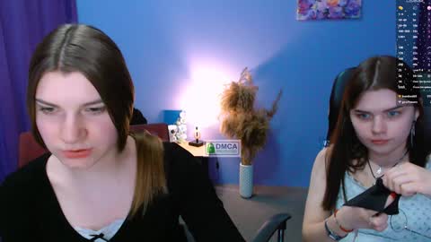 Lola pvt is OPEN online show from January 17, 2025, 1:24 pm