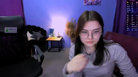 Lola pvt is OPEN online show from January 31, 2025, 1:02 pm