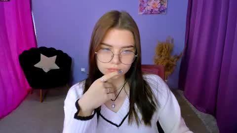 Lola pvt is OPEN online show from February 10, 2025, 9:47 am