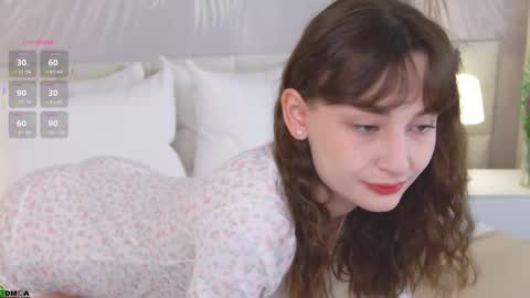 Lola online show from September 16, 2025, 1:50 am