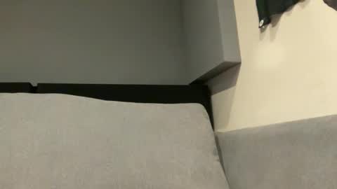 lole online show from February 11, 2026, 5:23 am