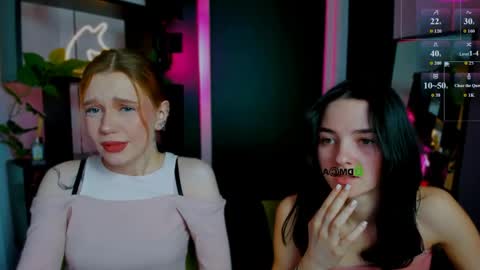 Snapshot of lole_ti chatting on March 26, 2026, 7:52 pm lole ti online show from March 26, 2026, 7:52 pm