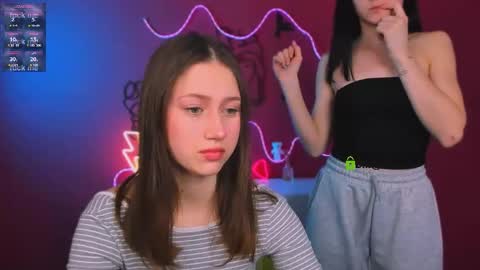 Snapshot of lole_ti chatting on May 1, 2026, 6:56 pm lole ti online show from May 1, 2026, 6:56 pm