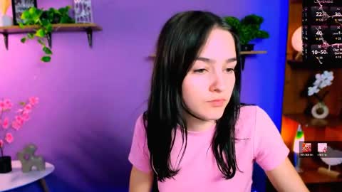 Snapshot of lole_ti chatting on June 3, 2026, 2:33 pm lole ti online show from June 3, 2026, 2:33 pm