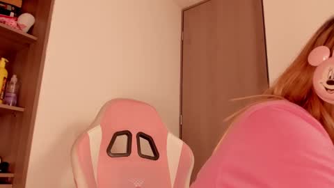 Snapshot of lolly_js_ chatting on March 11, 2025, 3:05 am Lolly online show from March 11, 2025, 3:05 am