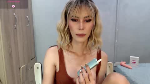 Snapshot of lolly_lips69 chatting on June 5, 2026, 8:42 am hana online show from June 5, 2026, 8:42 am