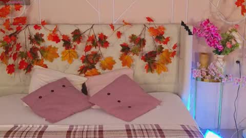 Lolly online show from November 10, 2025, 4:55 am