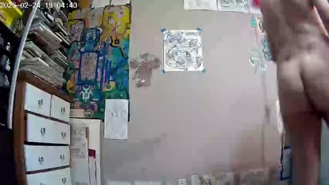 lollygagmiami online show from February 25, 2025, 12:03 am