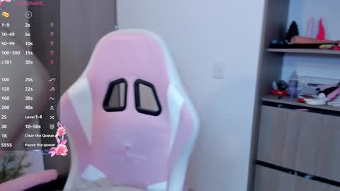 Lolly online show from December 27, 2024, 10:05 pm