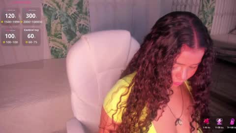Snapshot of loly_marce chatting on April 23, 2026, 8:33 pm loly_marce online show from April 23, 2026, 8:33 pm