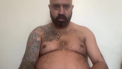 london_lad_101 online show from February 5, 2026, 10:42 am