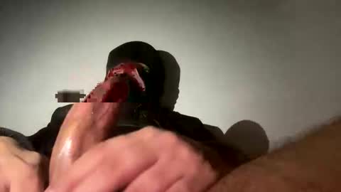 Snapshot of londonluxelad chatting on February 22, 2026, 2:56 am londonluxelad online show from February 22, 2026, 2:56 am