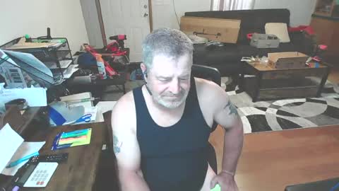 lonelybrad69 online show from July 31, 2026, 11:37 pm