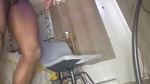 Snapshot of longbbc719 chatting on March 7, 2026, 8:50 pm longbbc719 online show from March 7, 2026, 8:50 pm