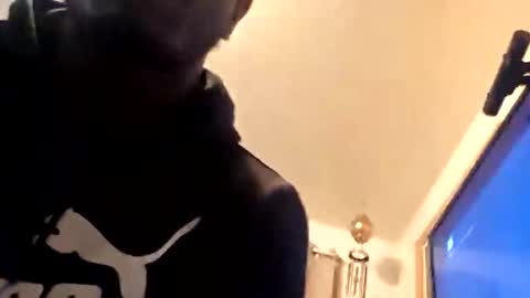 Snapshot of longbbc719 chatting on March 30, 2026, 6:03 am longbbc719 online show from March 30, 2026, 6:03 am