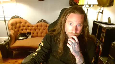 Snapshot of longhair021 chatting on September 22, 2025, 3:52 am longhair online show from September 22, 2025, 3:52 am