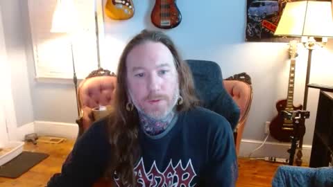 Snapshot of longhair021 chatting on January 6, 2026, 2:10 pm longhair online show from January 6, 2026, 2:10 pm