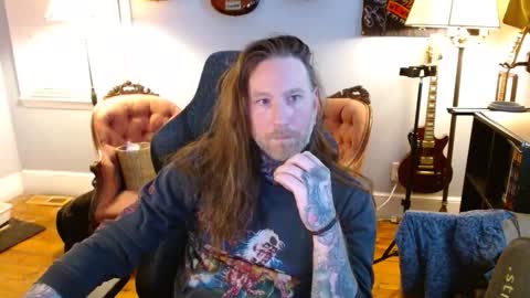 Snapshot of longhair021 chatting on February 25, 2026, 9:35 pm longhair online show from February 25, 2026, 9:35 pm