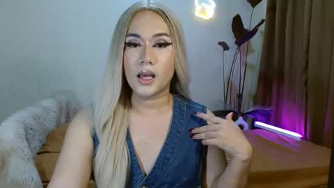 My Lover Dadddy roberto online show from September 13, 2025, 4:23 am