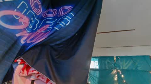 Londoncashmere69  online show from January 10, 2025, 3:58 pm