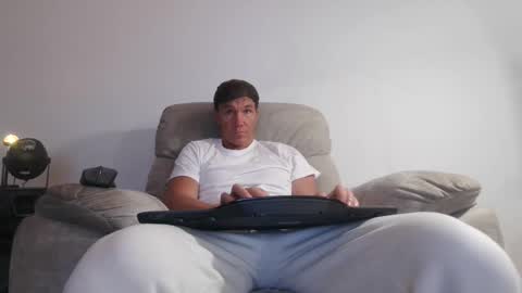 Seamus Love online show from February 11, 2025, 12:48 pm