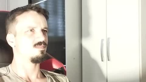 Lucas online show from December 2, 2024, 2:19 pm